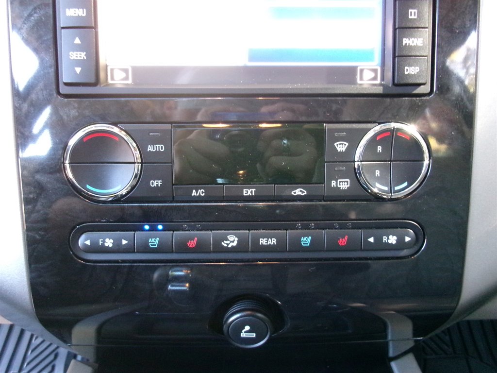 2012 Ford Expedition - $12,995