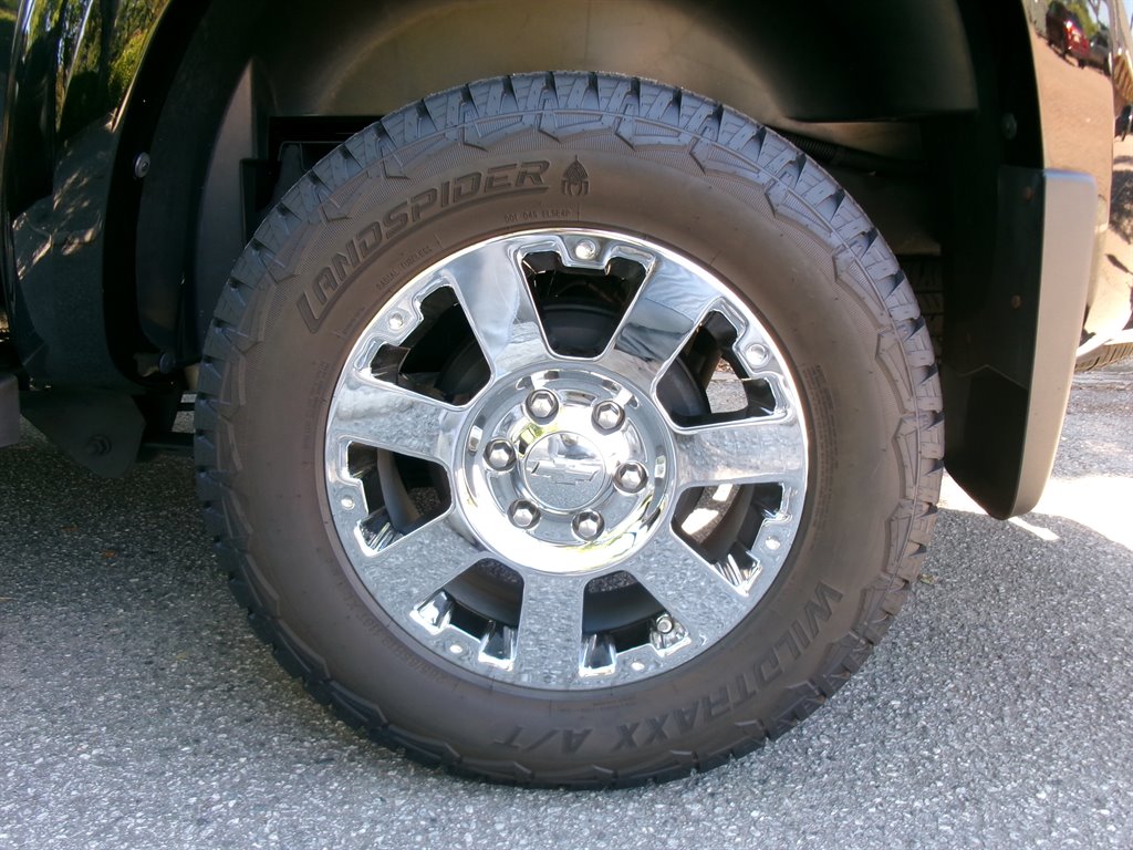 2012 Chevrolet Colorado - $21,995