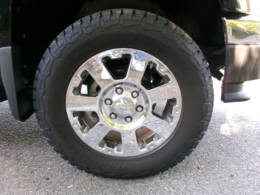 2012 Chevrolet Colorado - $21,995