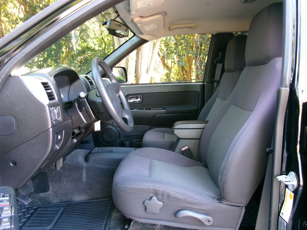 2012 Chevrolet Colorado - $21,995