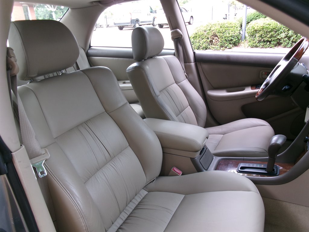 2001 Lexus ES - $11,995