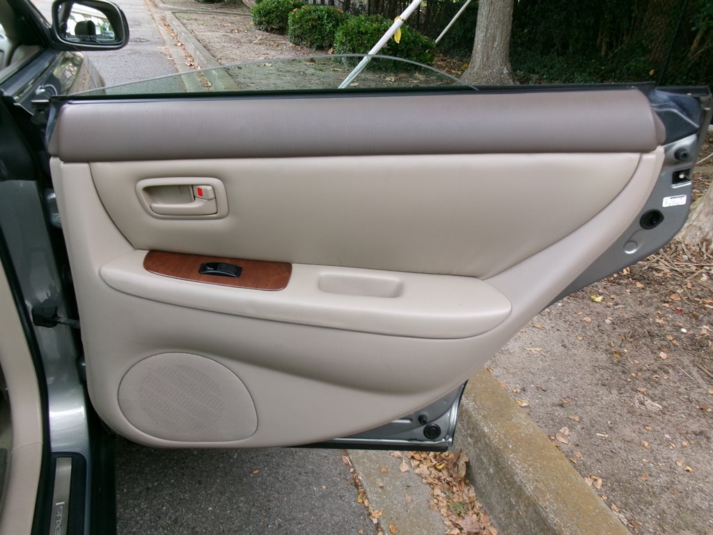 2001 Lexus ES - $11,995