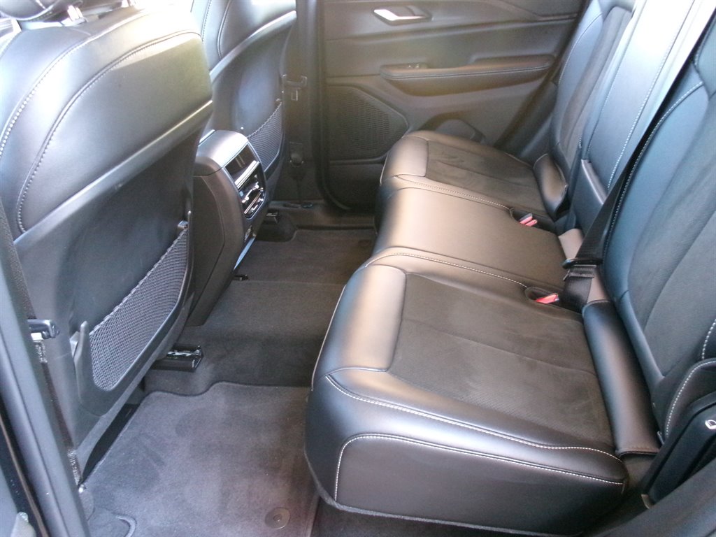 2025 Jeep Cherokee - $36,995