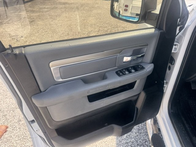 2015 Ram 1500 - $14,995