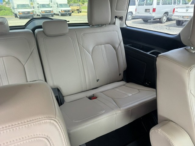 2024 Ford Expedition - $42,995