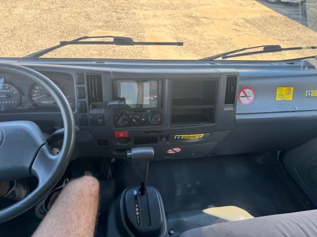 2015 Isuzu NPR HD - $22,995