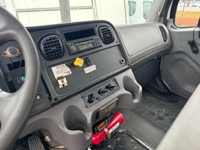 2007 Freightliner M2 - $54,900