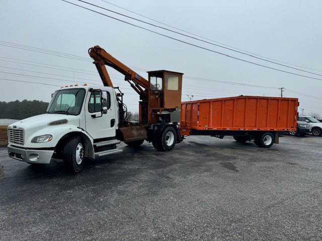 2007 Freightliner M2 - $54,900