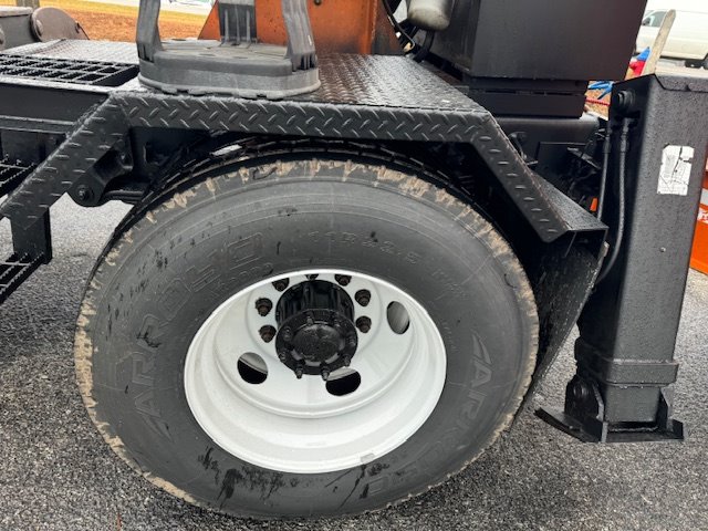 2007 Freightliner M2 - $54,900