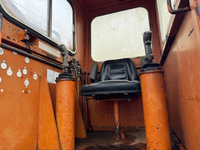 2007 Freightliner M2 - $54,900