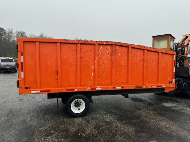 2007 Freightliner M2 - $54,900