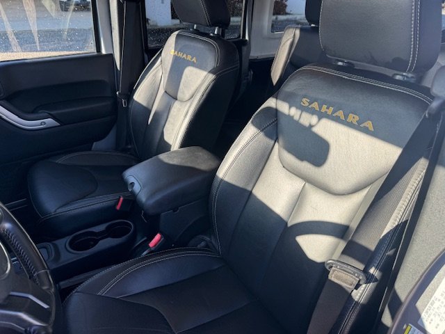 2015 Jeep Wrangler Unlimited Sahara photo