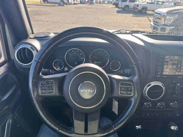 2015 Jeep Wrangler Unlimited Sahara photo