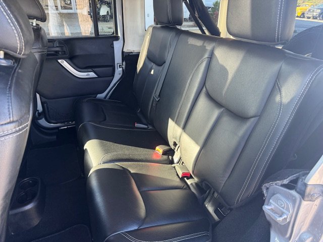 2015 Jeep Wrangler Unlimited Sahara photo