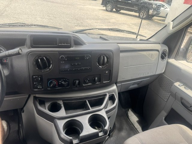 2014 Ford E-350 - $14,995