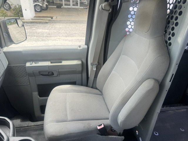2014 Ford E-350 - $14,995