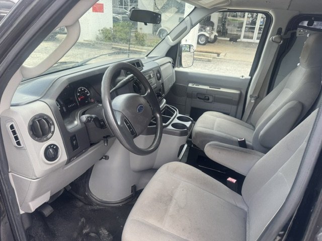 2014 Ford E-350 - $14,995