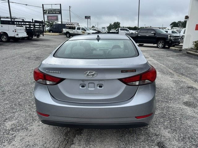 2015 Hyundai Elantra - $8,100