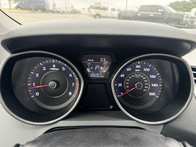 2015 Hyundai Elantra - $8,100