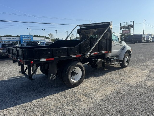2011 Ford F-750 - $44,900