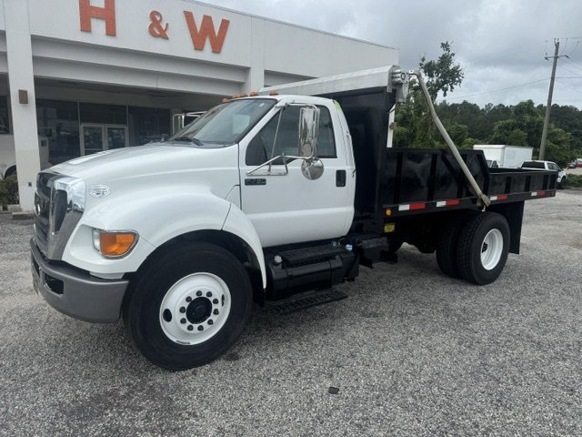 2015 Ford F-750 - $56,900