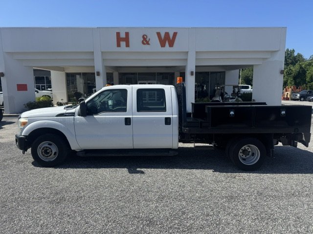 2015 Ford F350 - $22,995