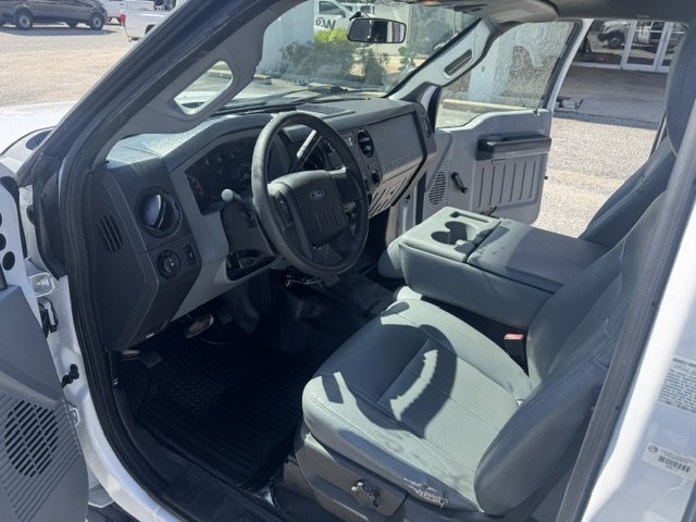 2015 Ford F350 - $22,995