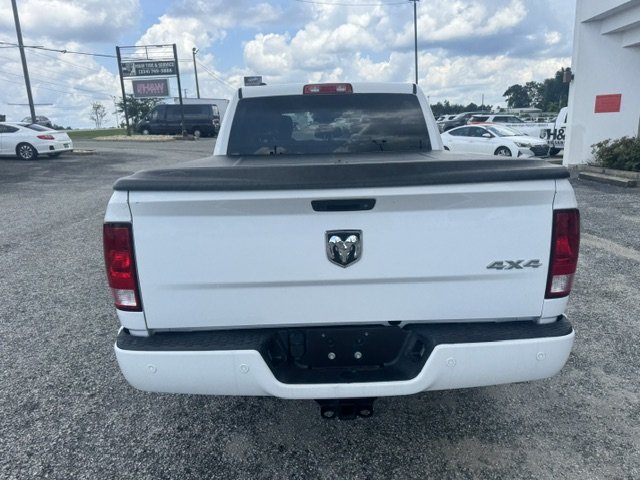2018 Ram 1500 - $19,995