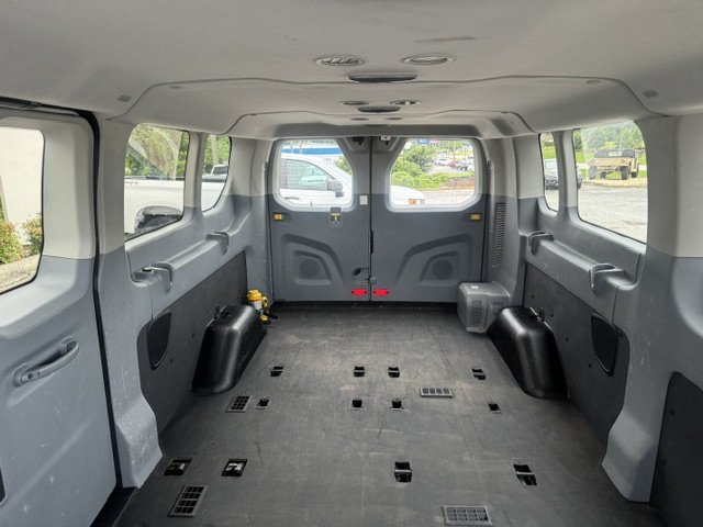 2015 Ford T350 Vans - $18,995