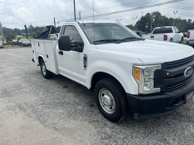 2017 Ford F250 - $21,995