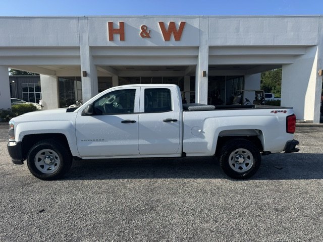2017 Chevrolet Silverado 1500 - $14,990