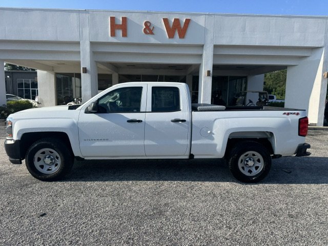 2017 Chevrolet Silverado 1500 - $14,990