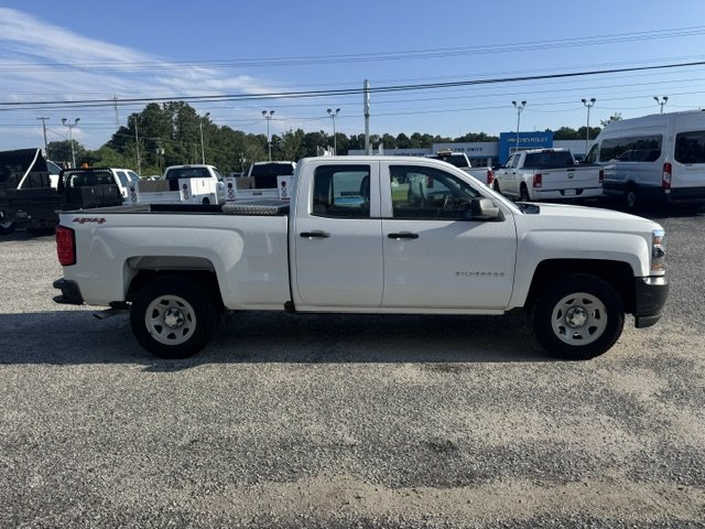 2017 Chevrolet Silverado 1500 - $14,990