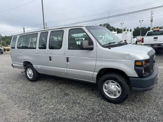 2008 Ford E-350 - $12,990