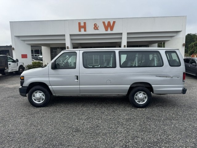 2008 Ford E-350 - $12,990