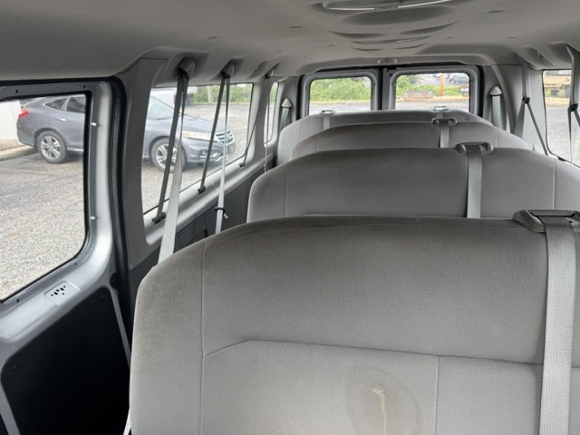 2008 Ford E-350 - $12,990