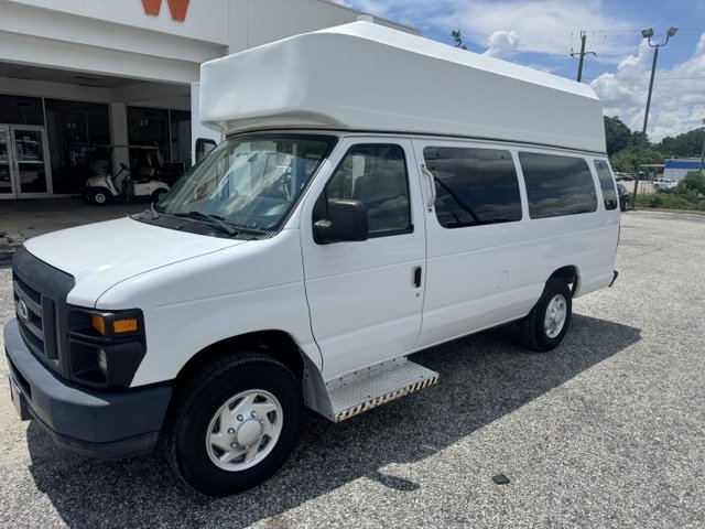 2014 Ford E-350 - $17,995