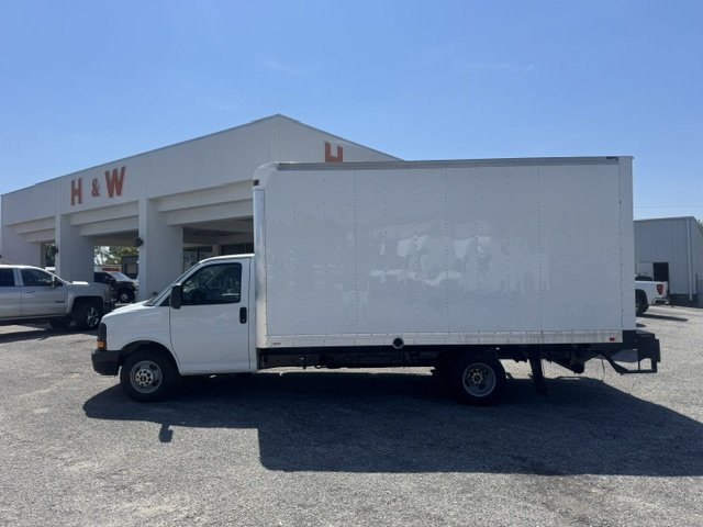 2017 GMC Savana - $22,995