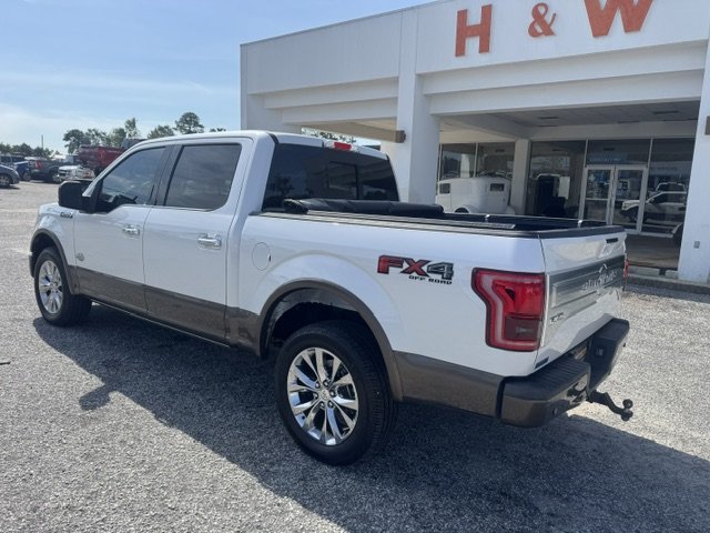 2017 Ford F-150 - $23,995
