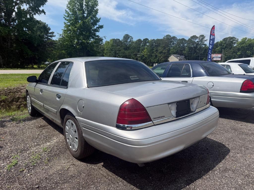 2010 Ford Crown Victoria