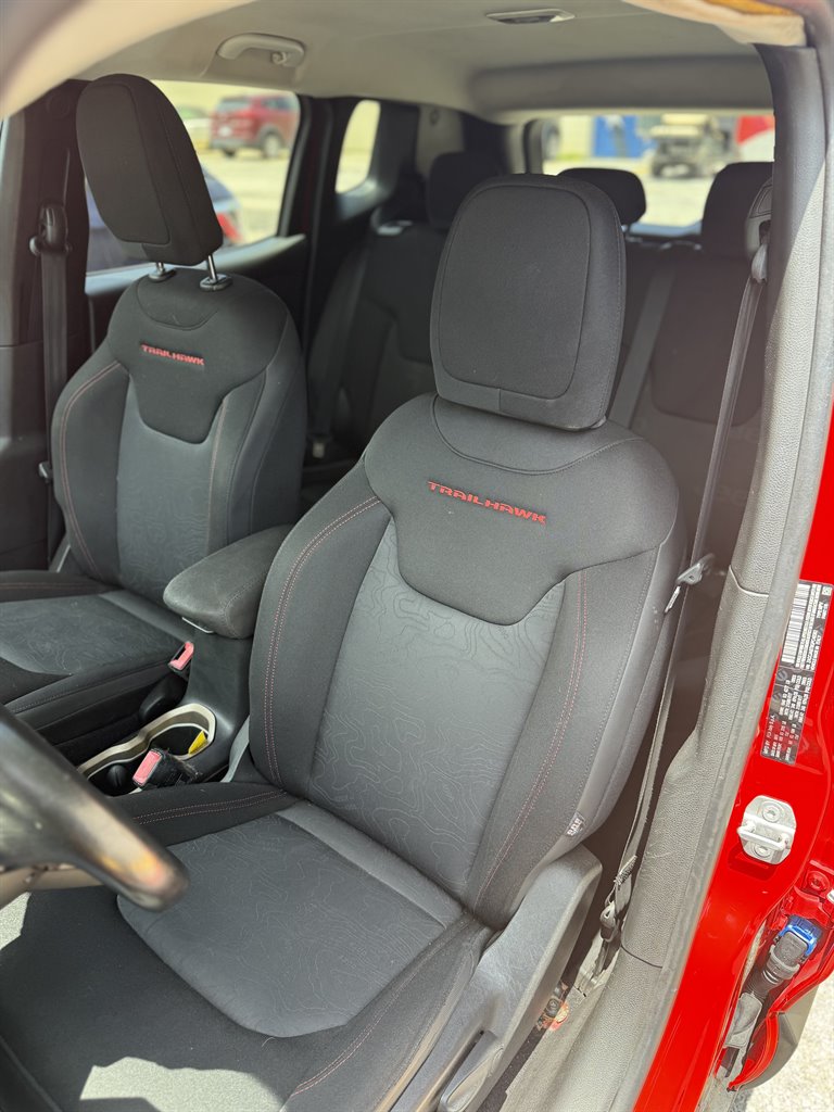 2016 Jeep Renegade Latitude photo