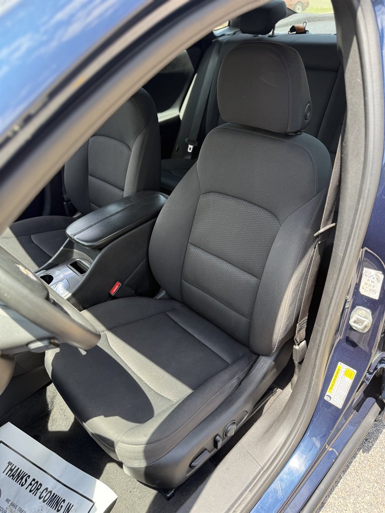 2021 Chevrolet Malibu LT photo