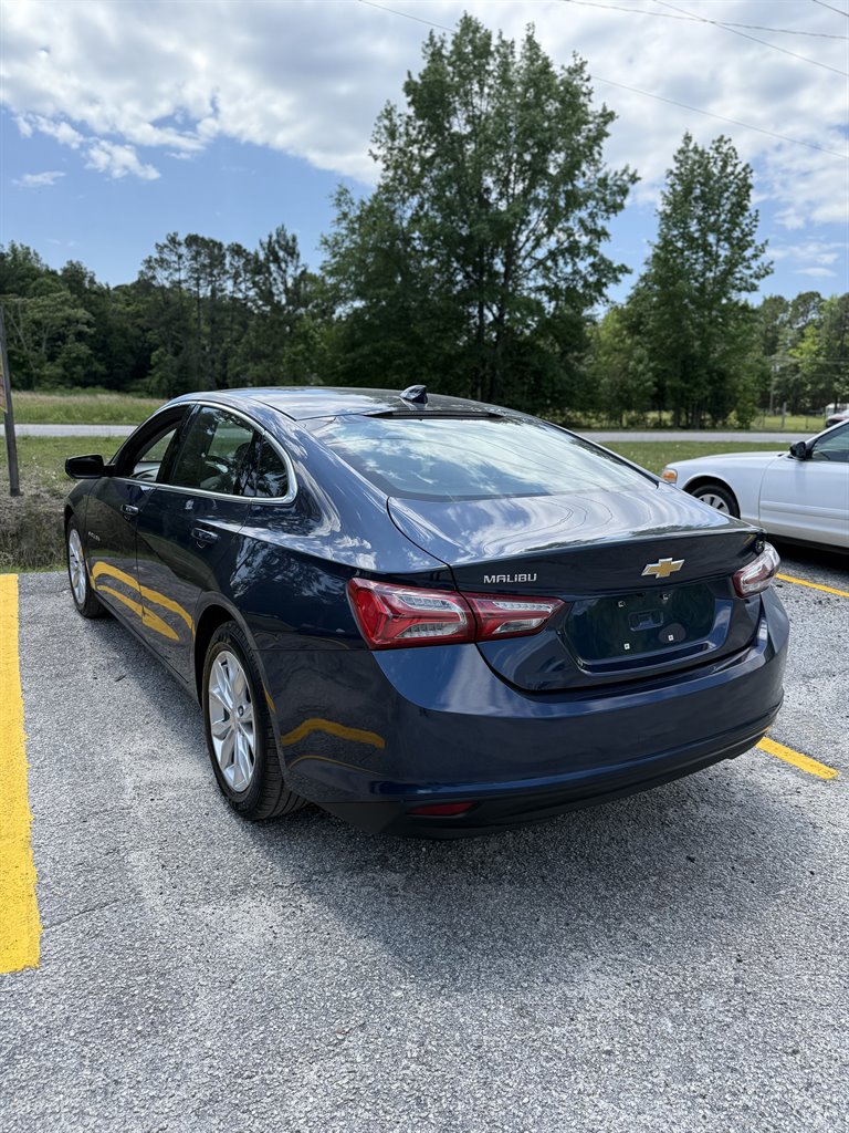 2021 Chevrolet Malibu LT photo