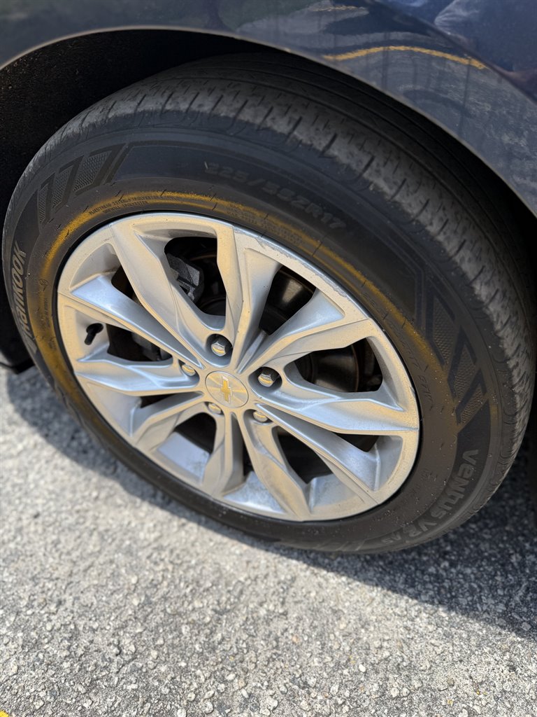 2021 Chevrolet Malibu LT photo