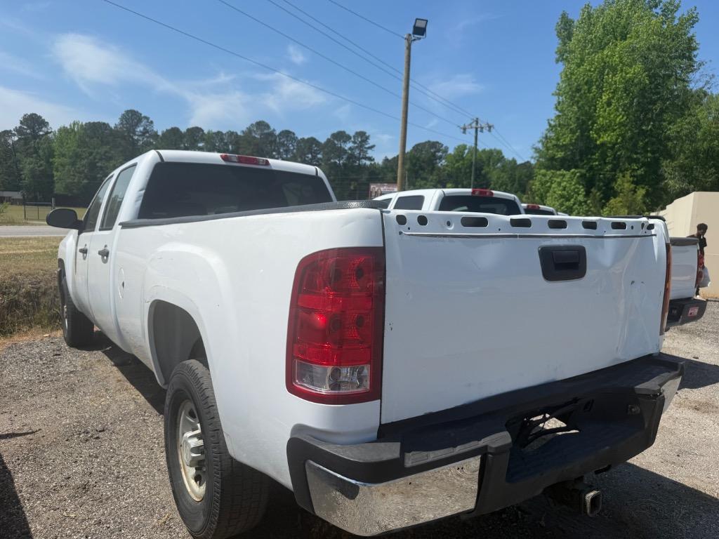 2009 Chevrolet Silverado - $8,900