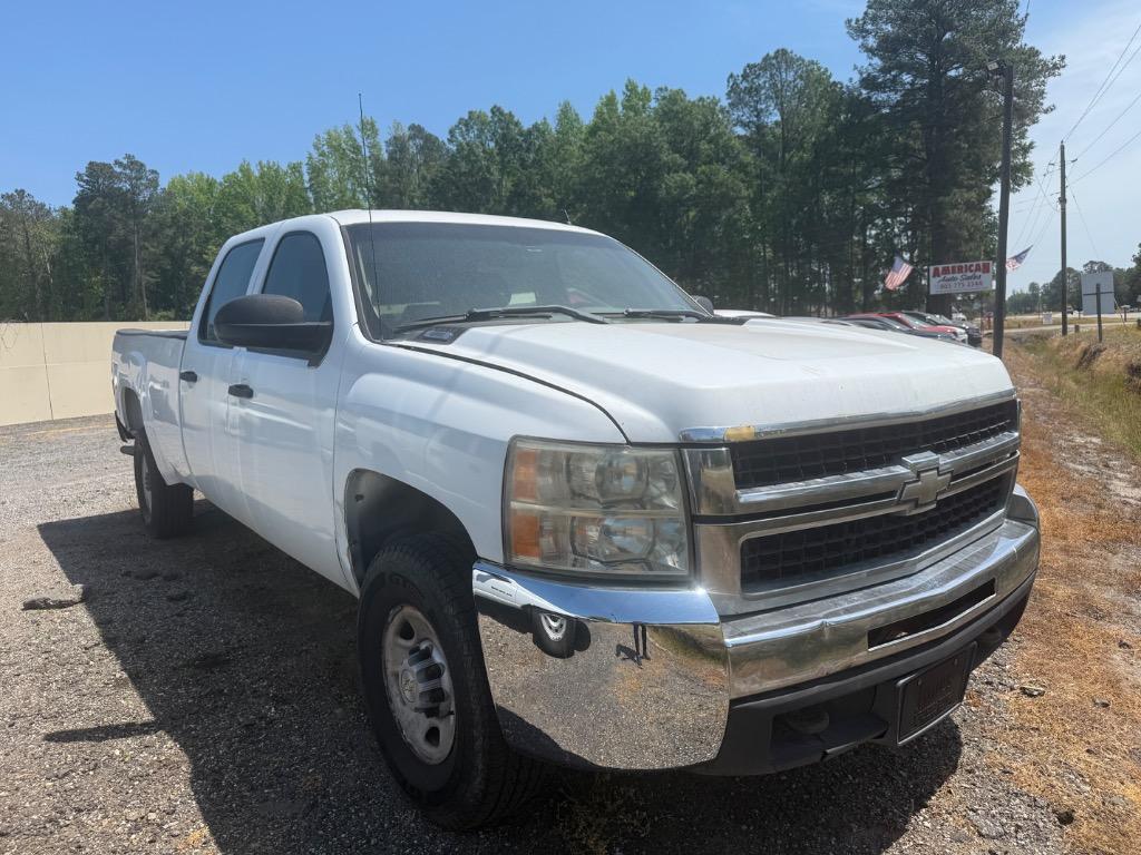 2009 Chevrolet Silverado - $8,900