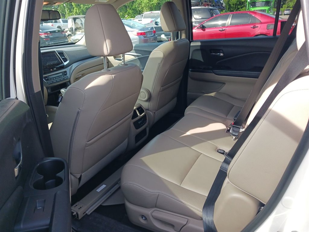 2017 Honda Pilot EX-L photo