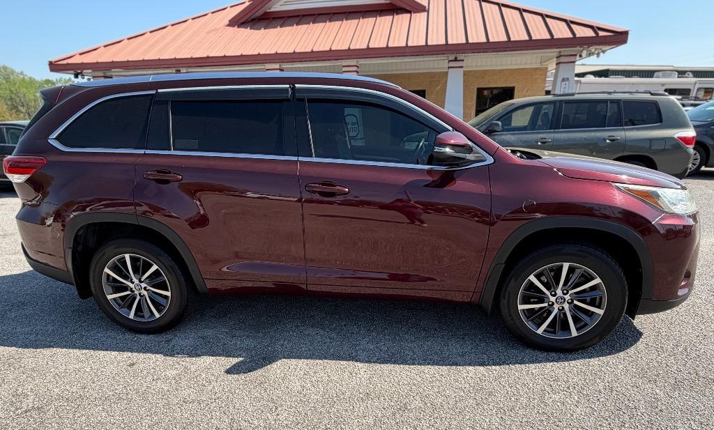 2018 Toyota Highlander - $27,255
