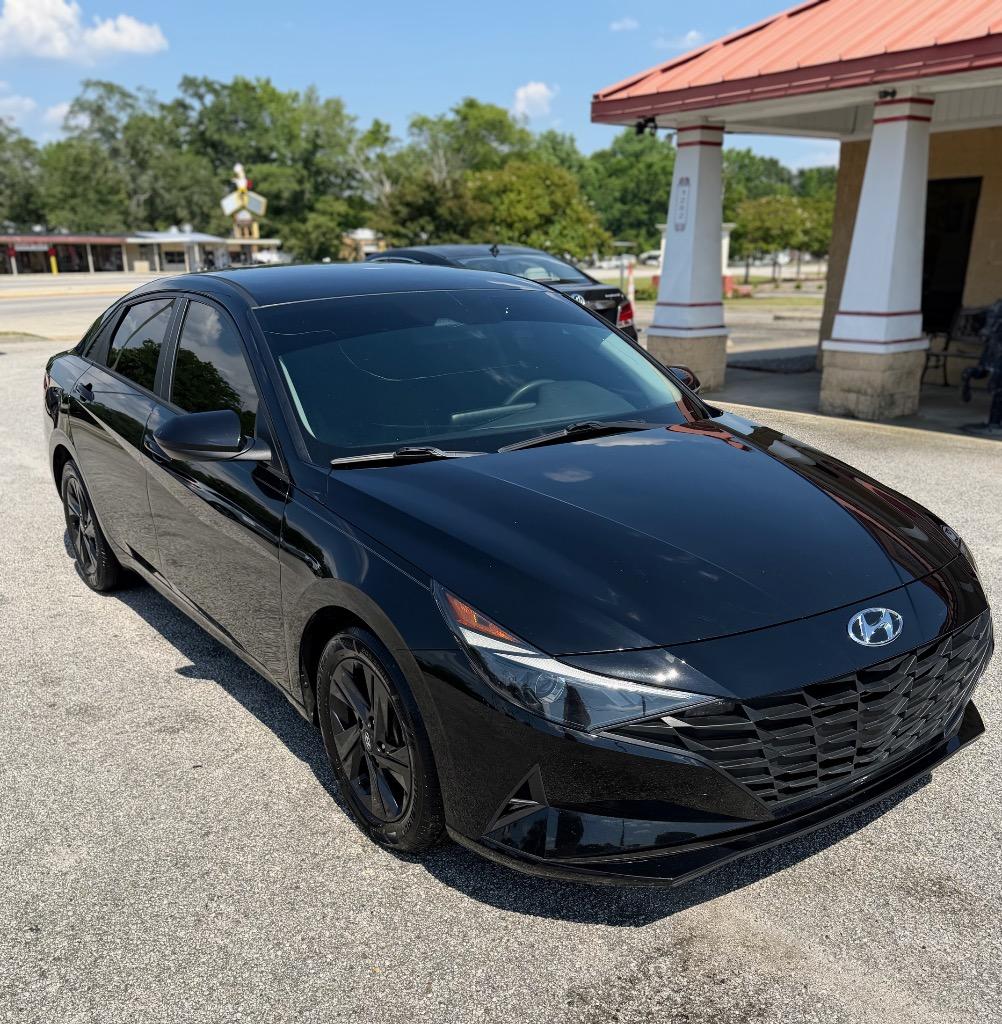 2021 Hyundai Elantra SEL FWD