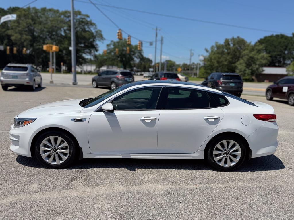 2016 Kia Optima - $20,825